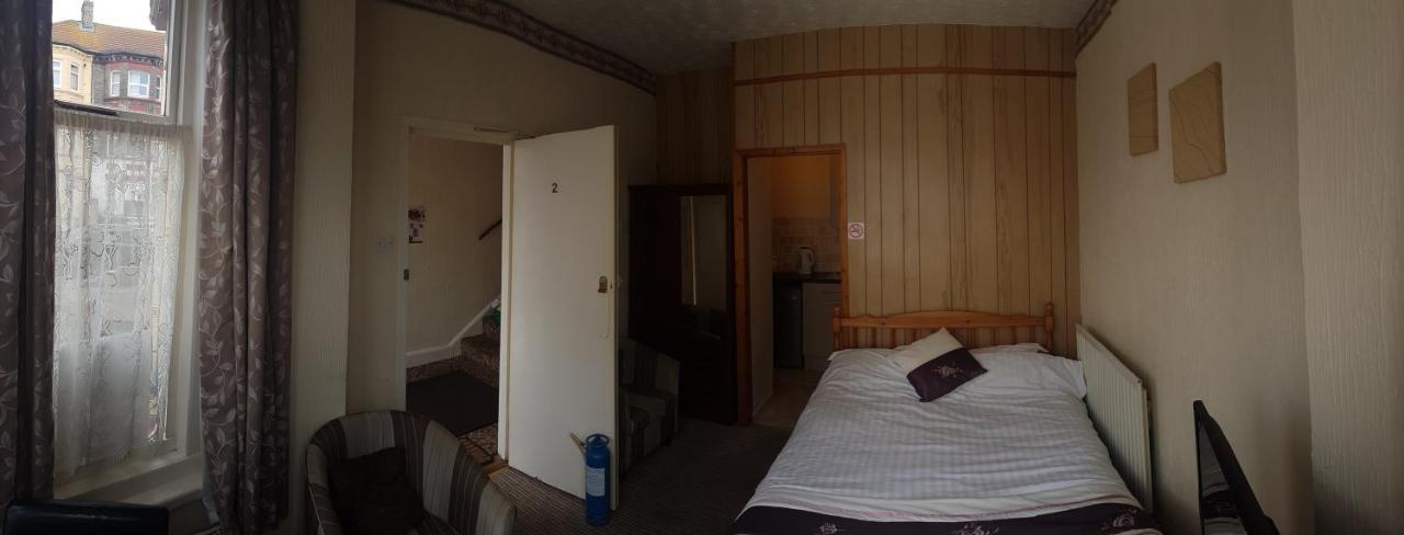 شقة 2 Berth Ground Floor Flat Apsley 2 غريت يورماوث المظهر الخارجي الصورة